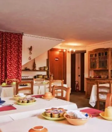 Hotell Meuble Lo Miete Viei Champoluc
