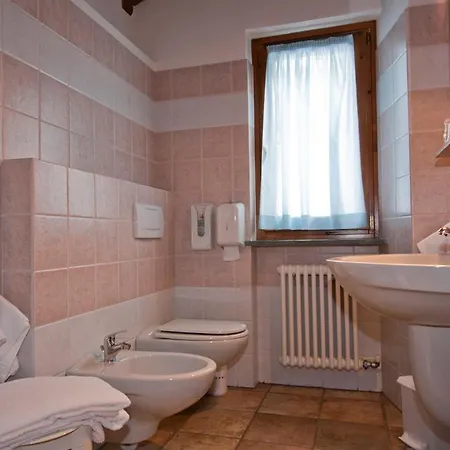 Отель Meuble Lo Miete Viei 3*