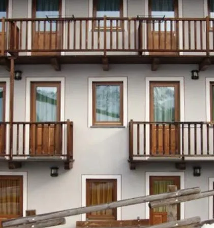 Hotel Meublè Lo Miete Viei Champoluc